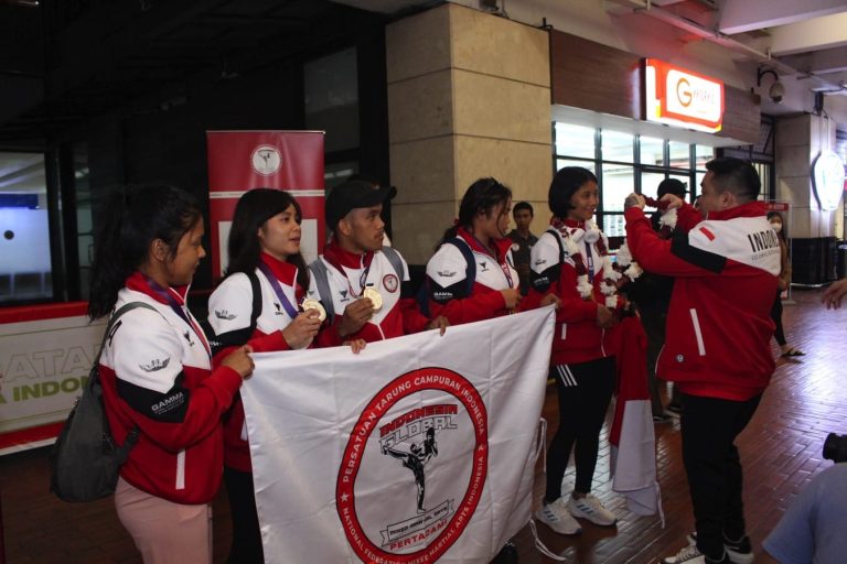 Para Atlet Peraih Meadli Emas dan Perak di Second Asian Mixed Martial Arts Championship 2024